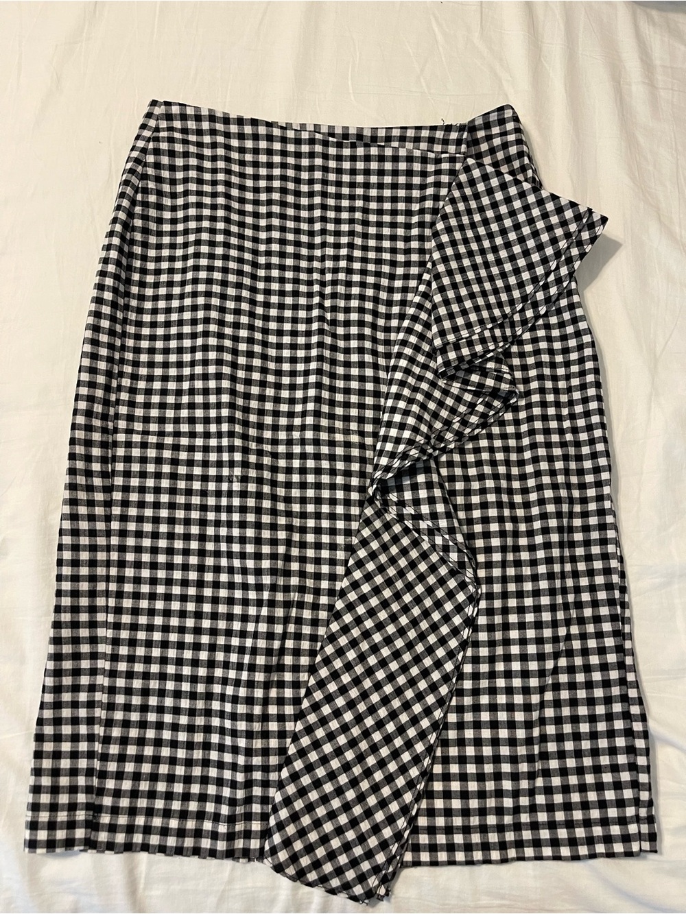 Who What Wear Black & White Gingham Ruffle Pencil Skirt